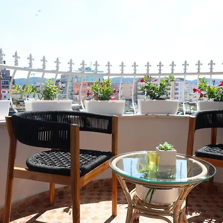 Lunarist Luxury Jacuzzi - Blloku Apartment *