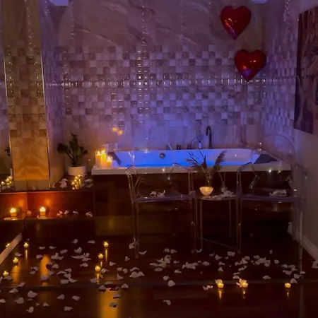 Apartment Lunarist Luxury Private Jacuzzi Tirana