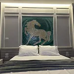 Διαμέρισμα Lunarist Luxury Private Jacuzzi Τίρανα