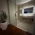 Lunarist Luxury Private Jacuzzi Blloku *