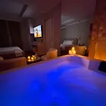 Lunarist Luxury Private Jacuzzi Blloku Apartamento *