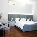 Lunarist Luxury Private Jacuzzi Διαμέρισμα Τίρανα