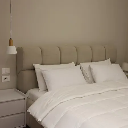 Apartment Lunarist Tirana