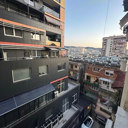 Lunarist Luxury Jacuzzi - Blloku