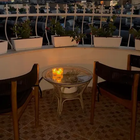 Apartamento Lunarist Luxury Jacuzzi - Blloku Tirana