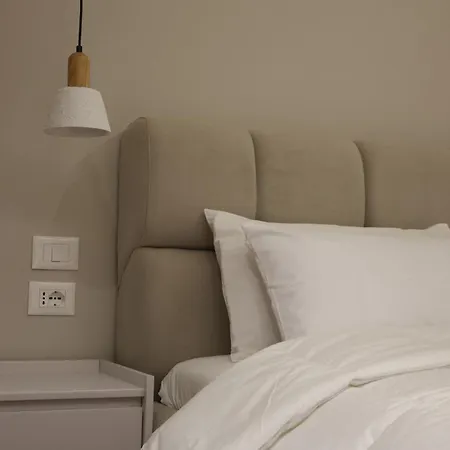 Lunarist Luxury Private Jacuzzi Apartamento *