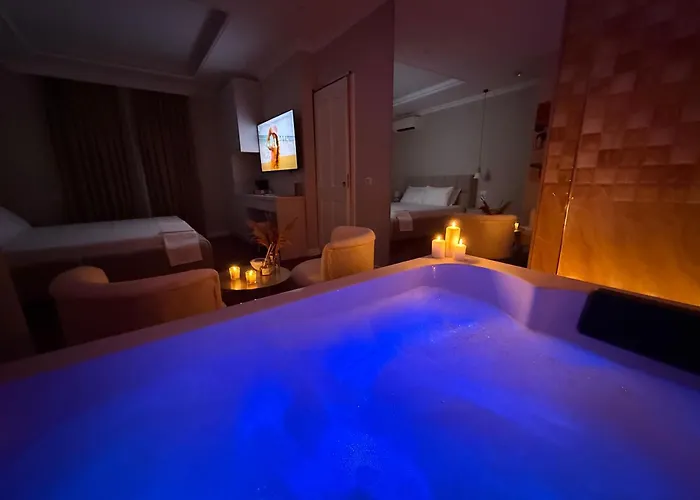 Lunarist Luxury Private Jacuzzi Blloku Appartement *